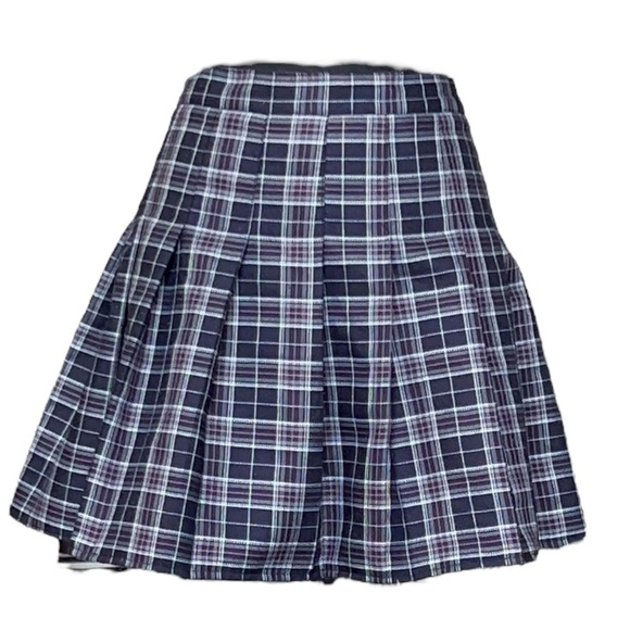 Women’s Size XL Plaid Pleated Skirt - Picture 3 of 7